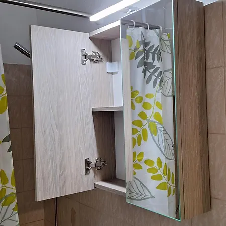 Olive Tree Asproválta